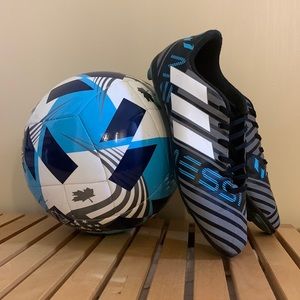 Adidas Messi Cleats